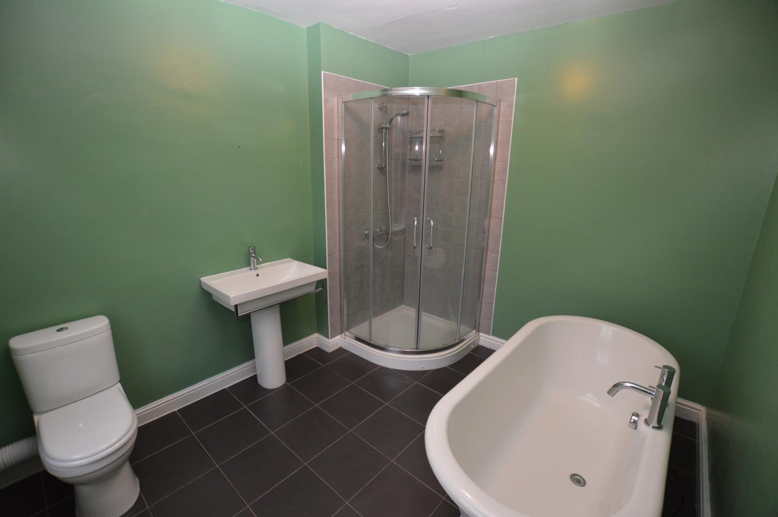 2 Bedroom Terraced House Let in Ilkley, LS29