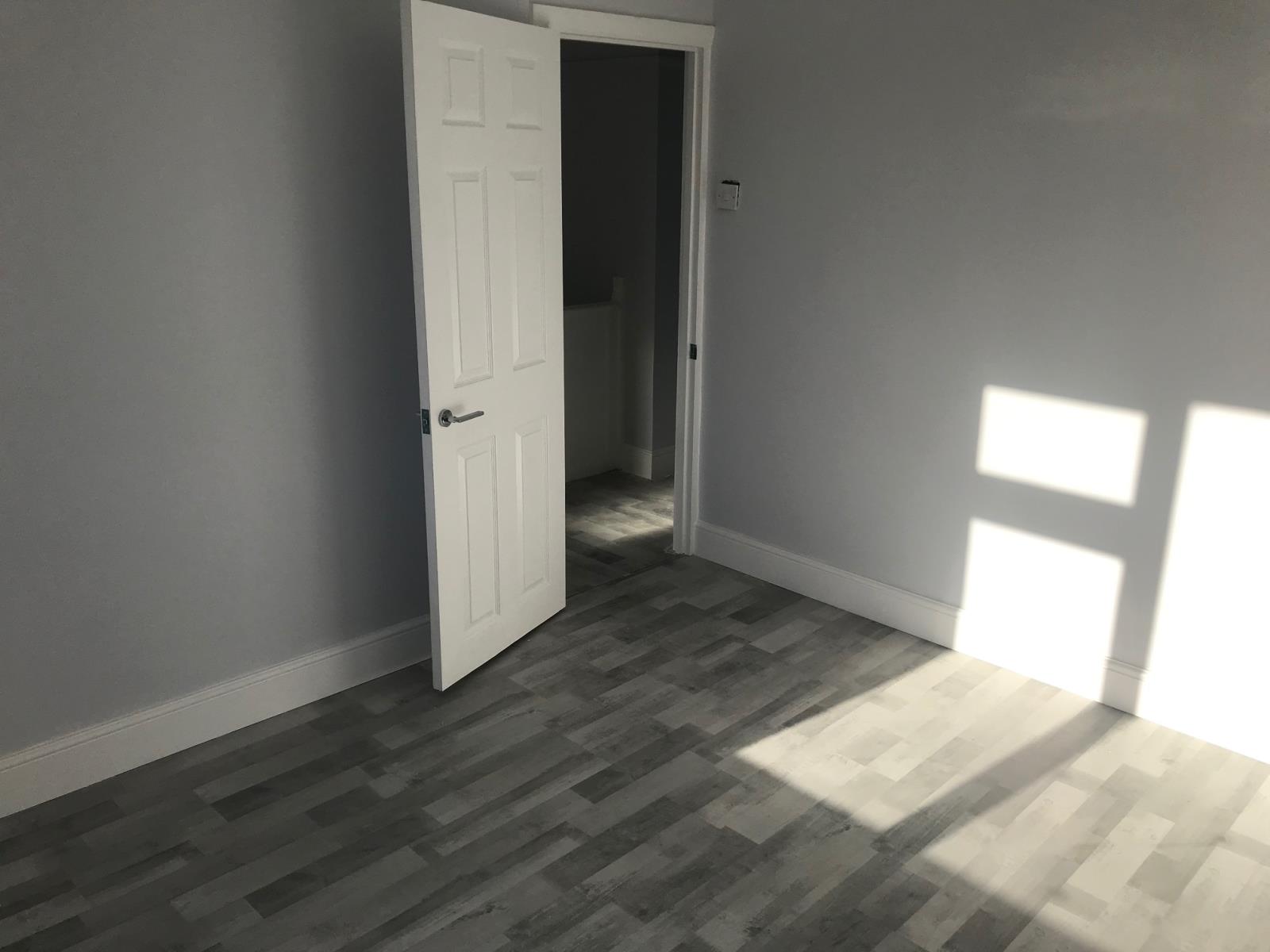 3 Bedroom Terraced House Let in Romford, RM2