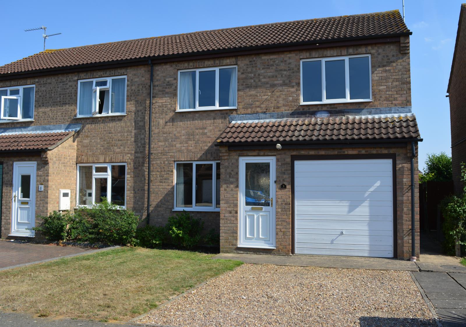 3 Bedroom SemiDetached House Let in Sleaford, NG34