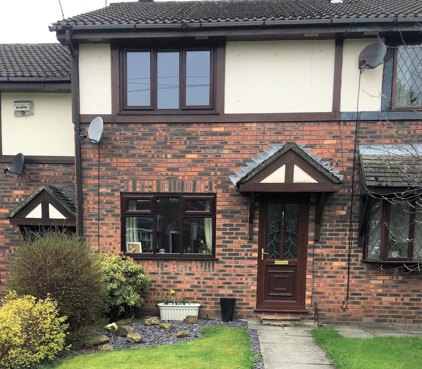 2 Bedroom Terraced House Let in Bolton, BL5