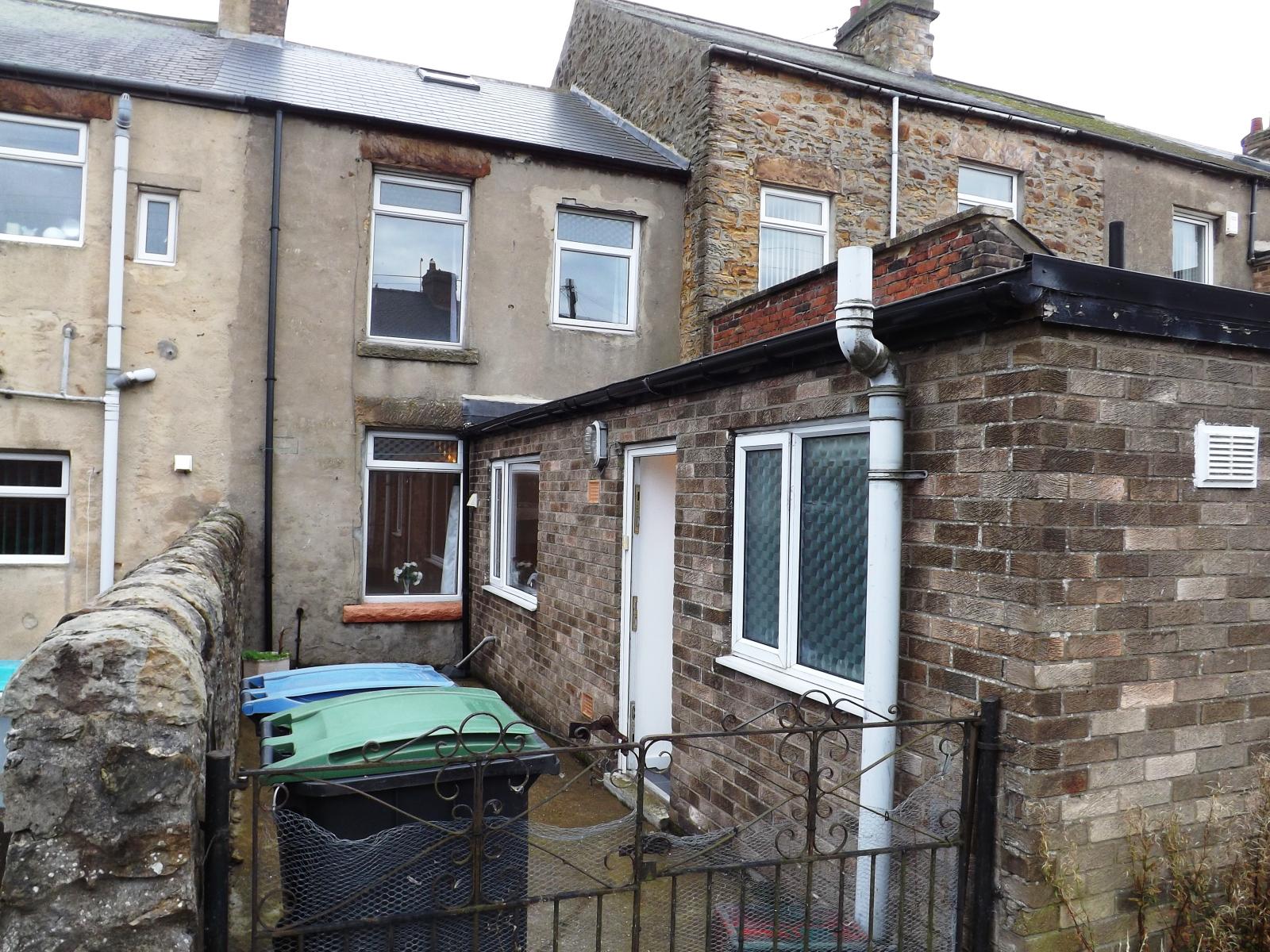 3 Bedroom Terraced House Sold in Consett, DH8