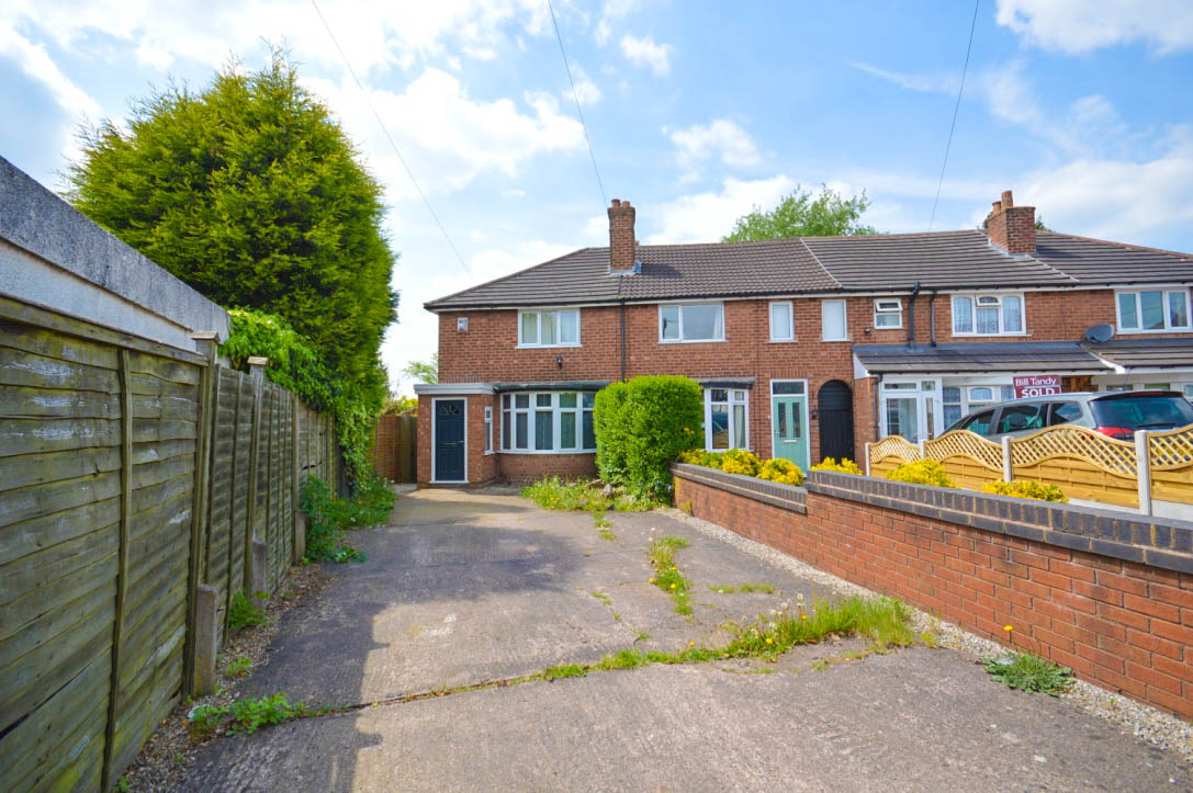 2 Bedroom End Terraced House Let in Sutton Coldfield, B75
