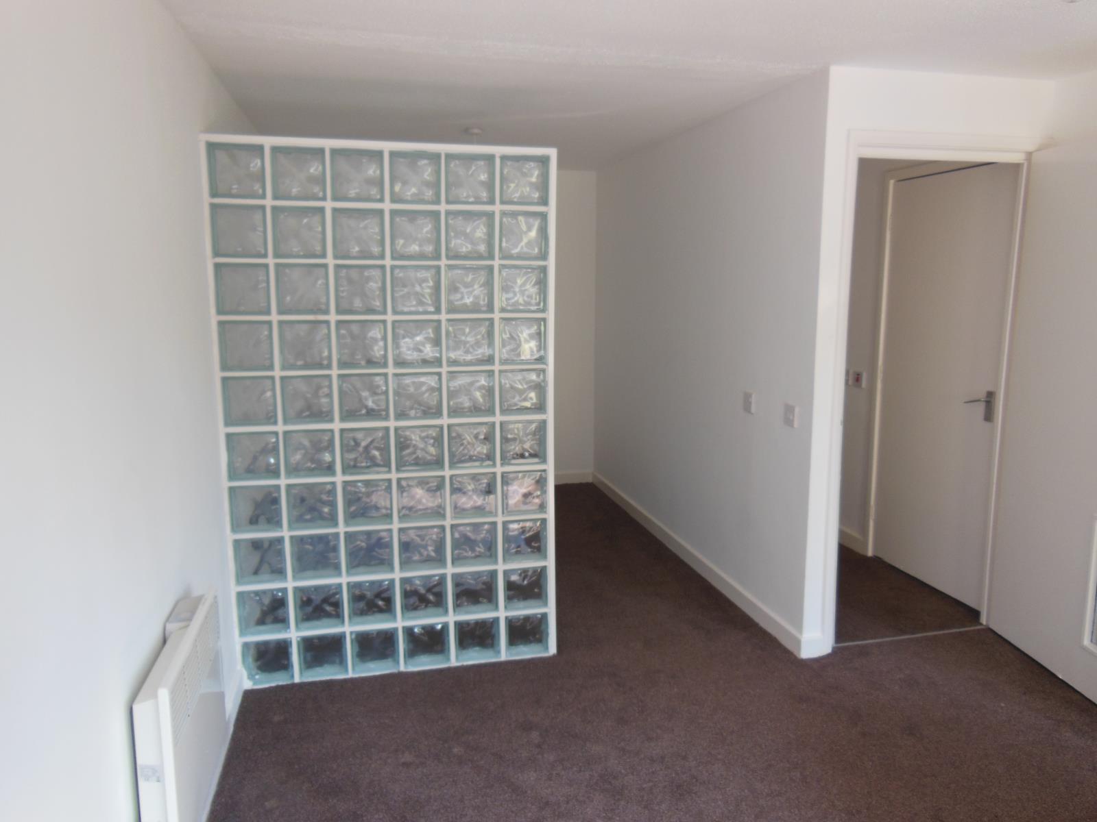 1 Bedroom Studio Let in Hull, HU10