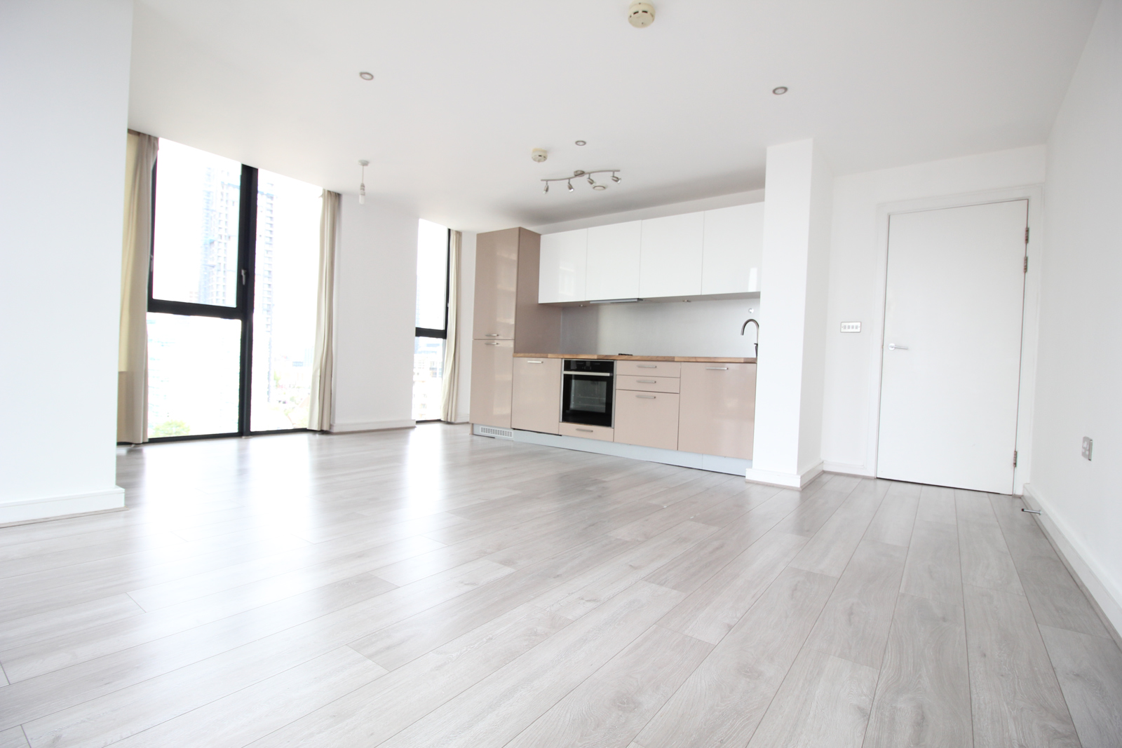 2 Bedroom Apartment Let in Croydon, CR0