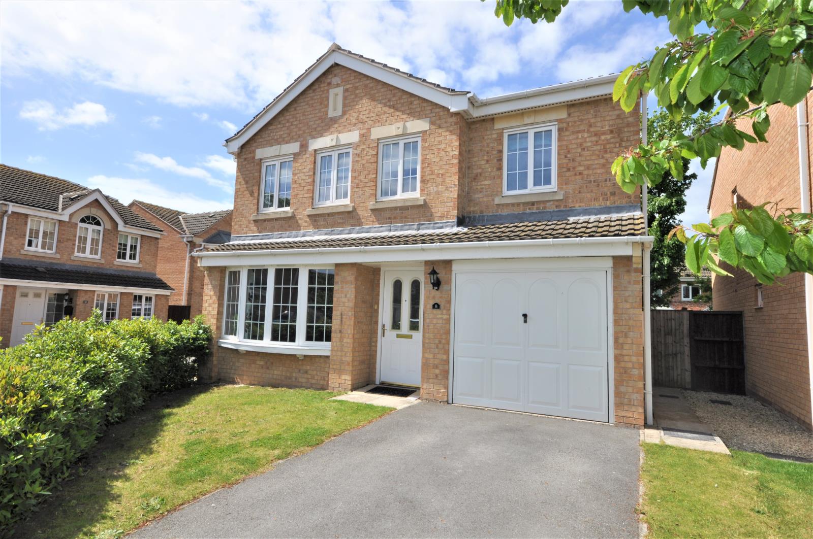4 Bedroom Detached House Sold in Selby, YO8
