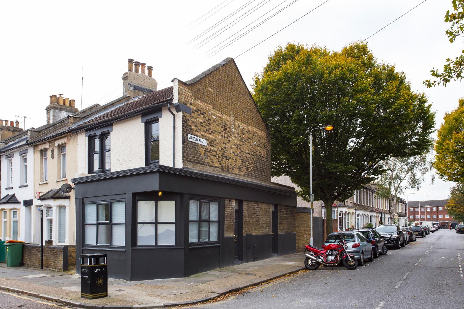 1 Bedroom Flat Sold in London, E15