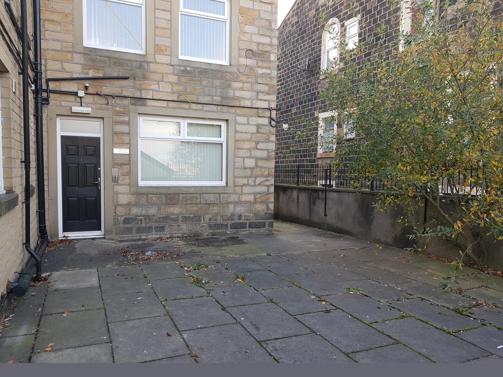 1 Bedroom Apartment Let in Burnley, BB11
