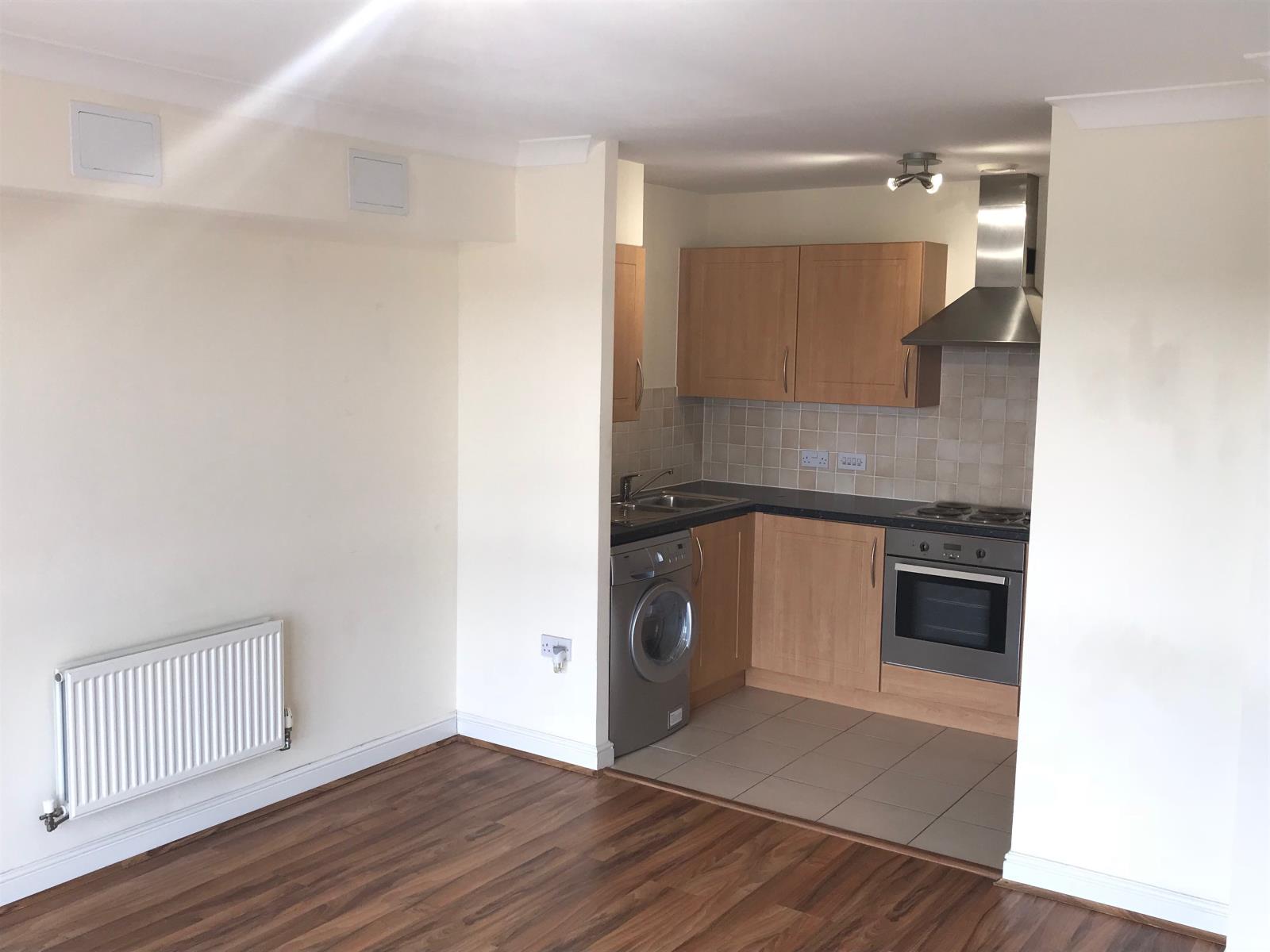 1 Bedroom Flat Let In Gravesend Da12