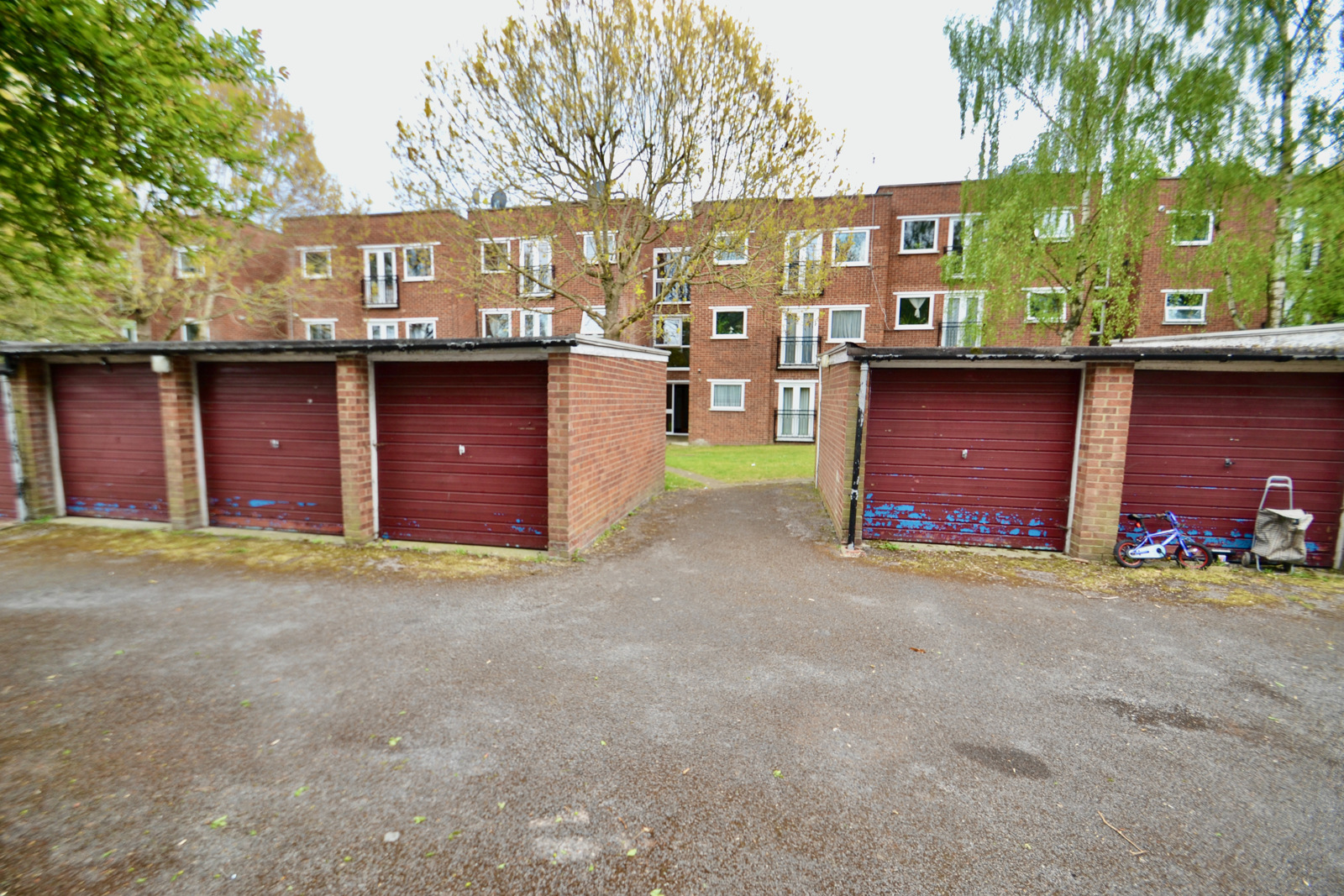2 Bedroom Apartment Sold in Wembley, HA9