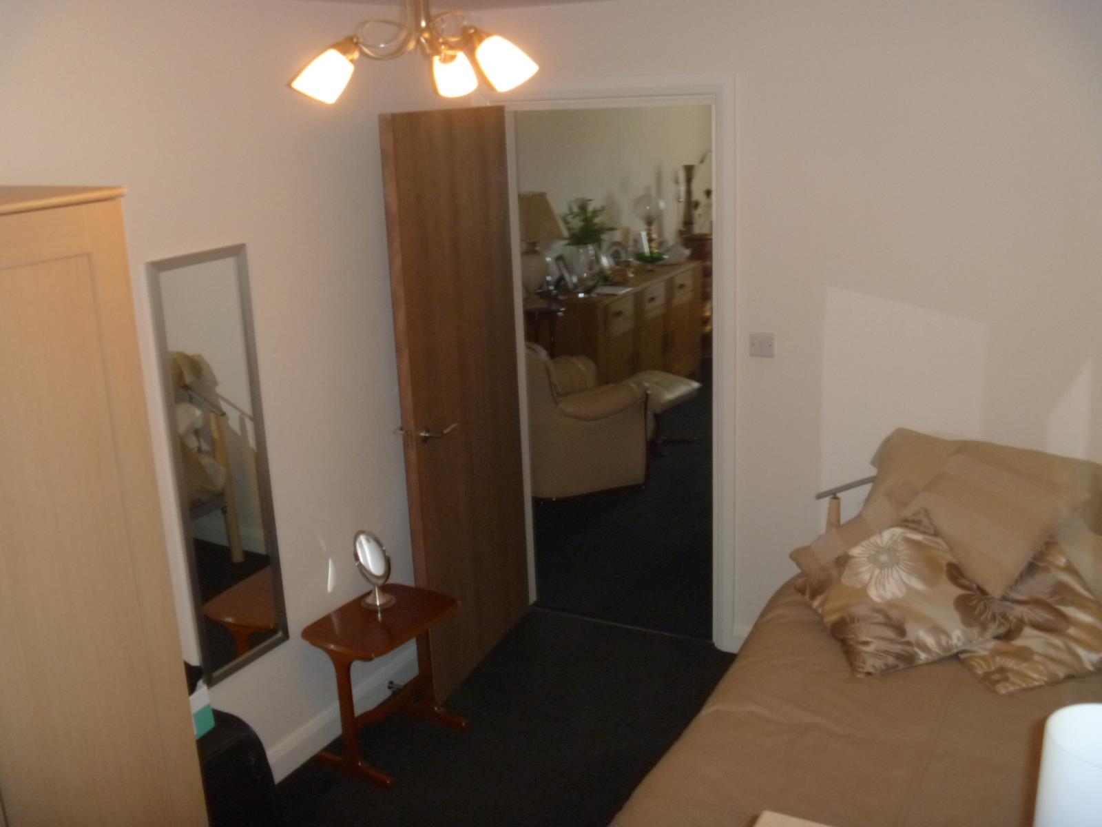 2 Bedroom Apartment Let in Rotherham, S60