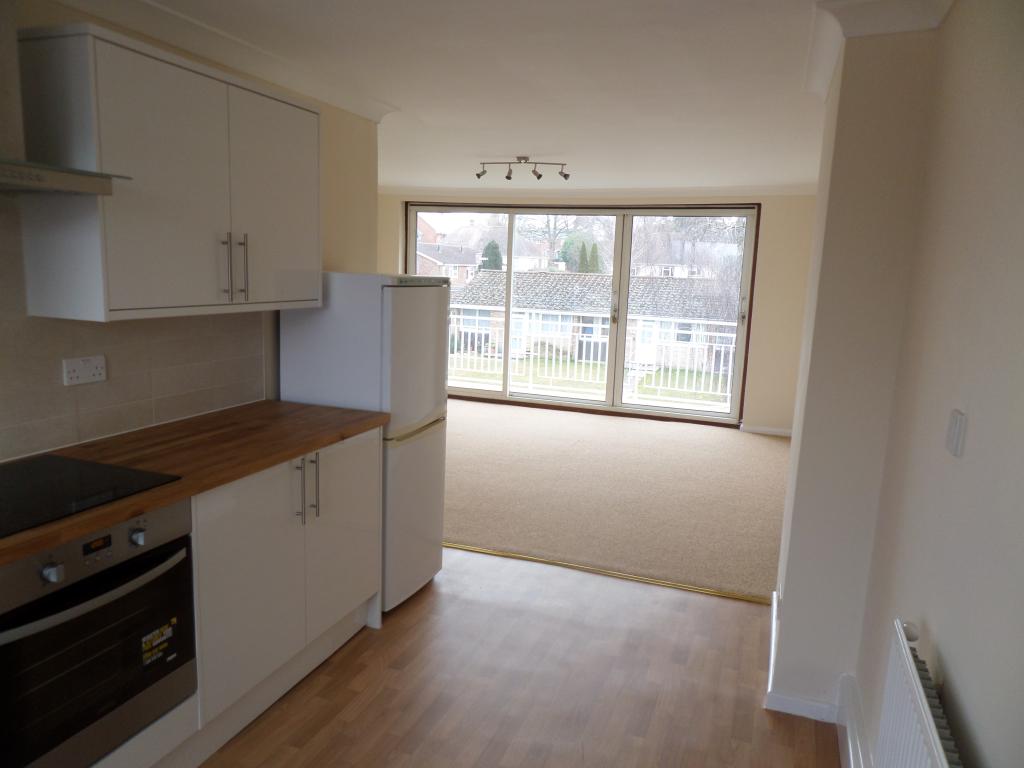 2 Bedroom Apartment Let in Winchester, SO23