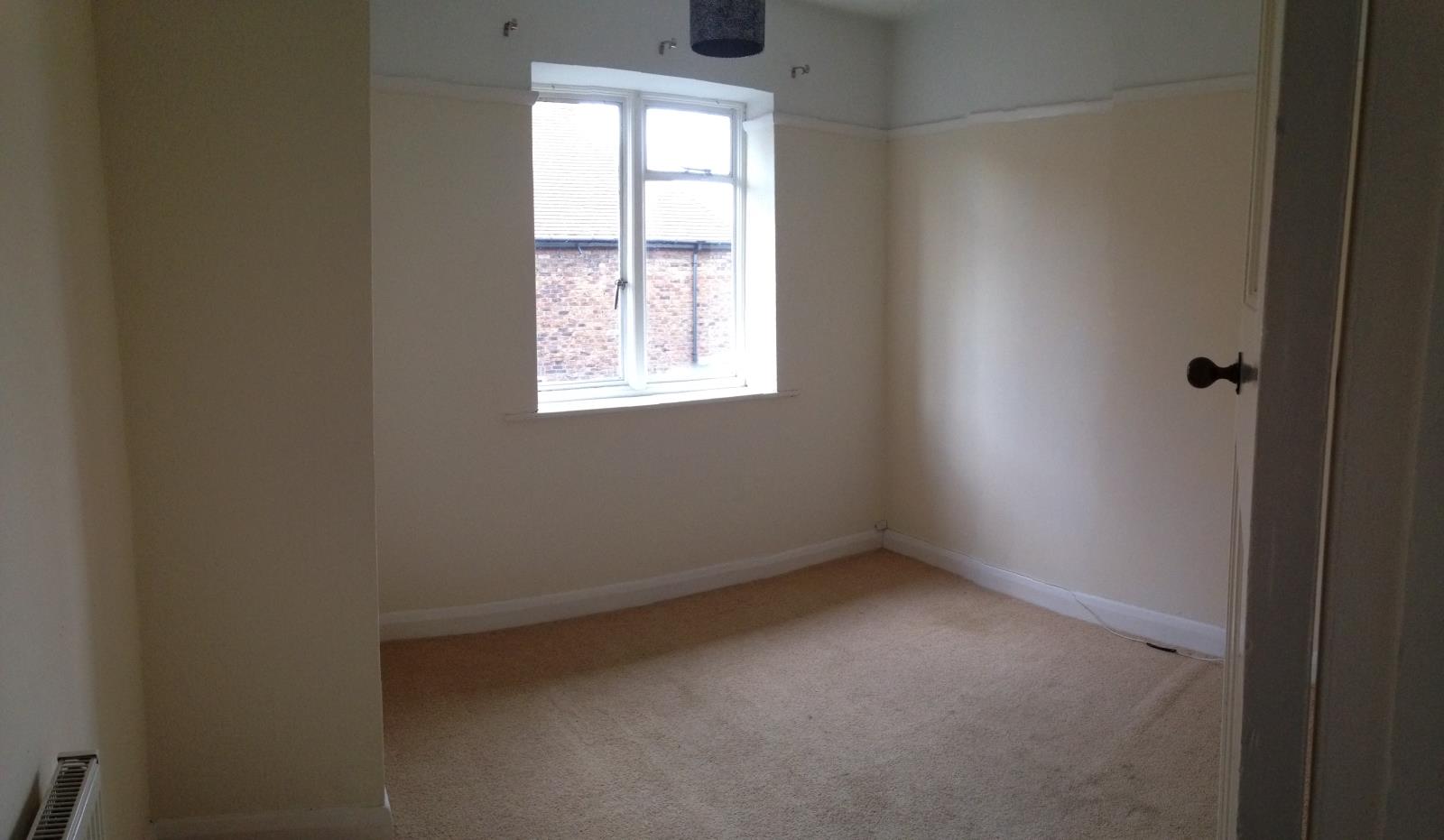 3 Bedroom Flat Let in Pulborough, RH20