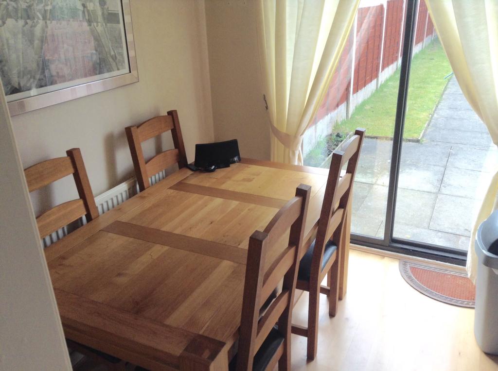 2 Bedroom Town House Sold in Manchester, M35