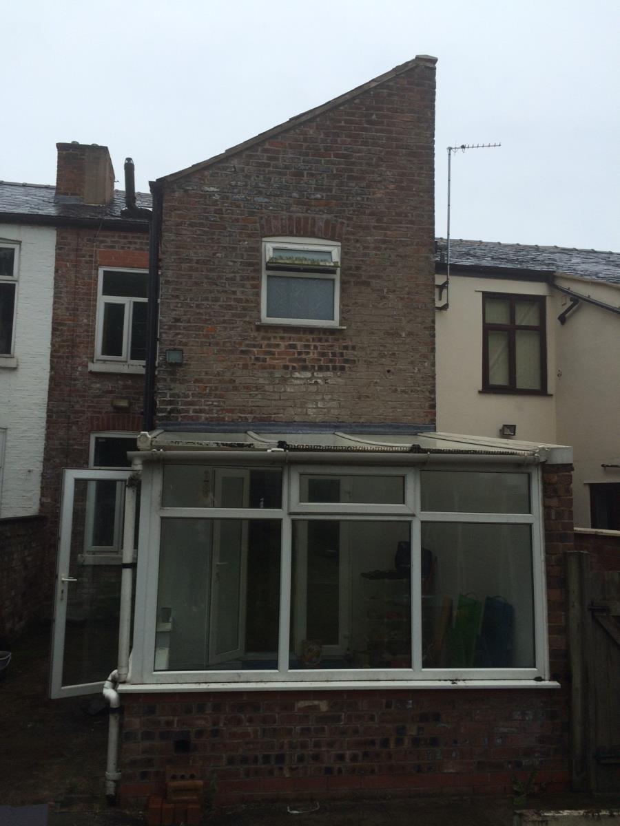 4 Bedroom Terraced House Sold in Manchester, M30