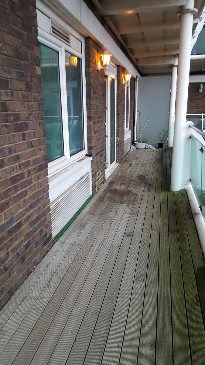 2 Bedroom Serviced Apartments Let in Northampton, NN1