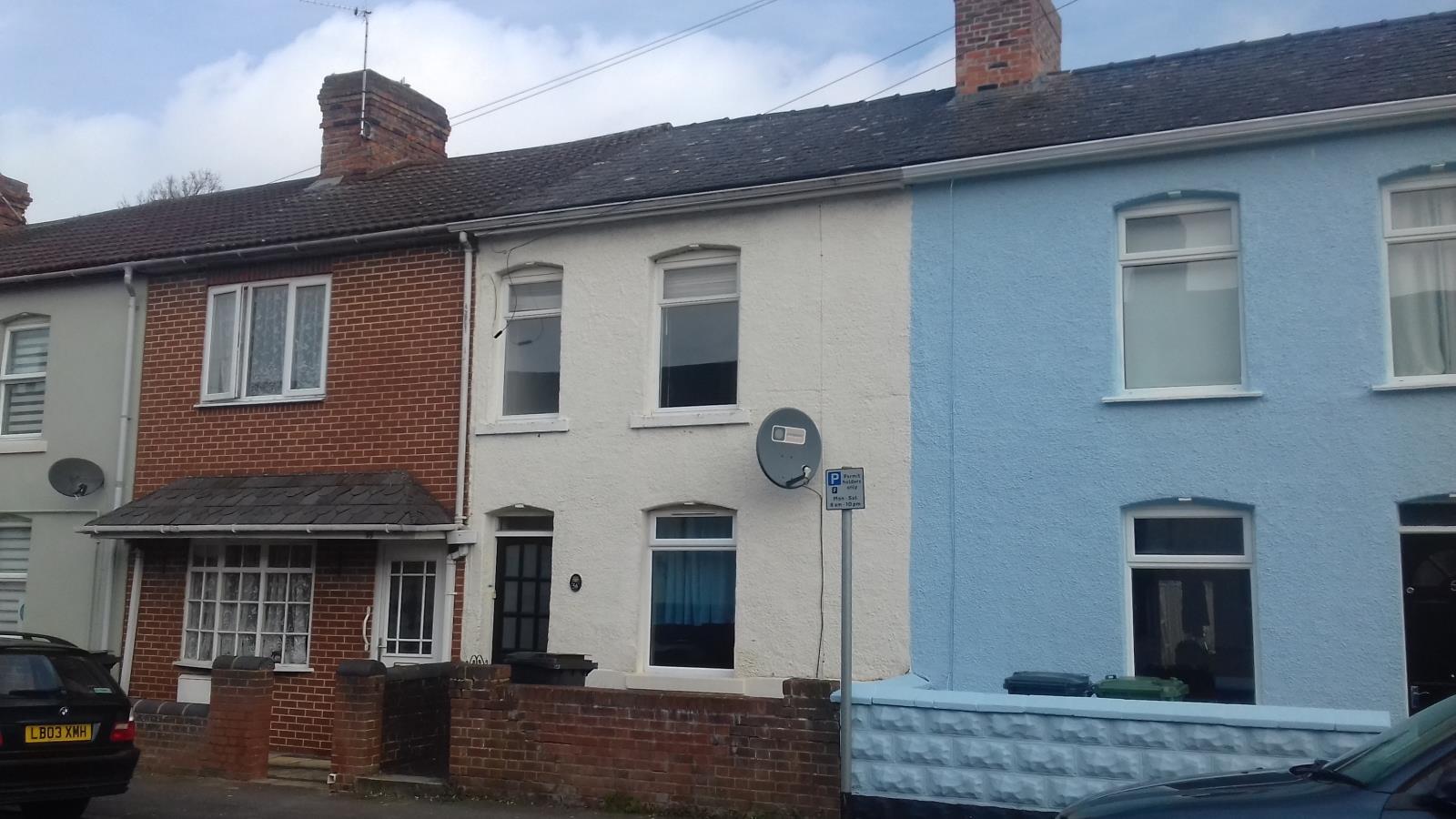 2 Bedroom Terraced House Let in Swindon, SN1