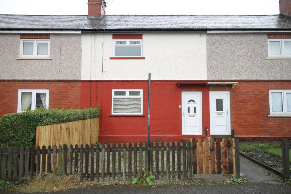 2 Bedroom Terraced House Let in Accrington, BB5