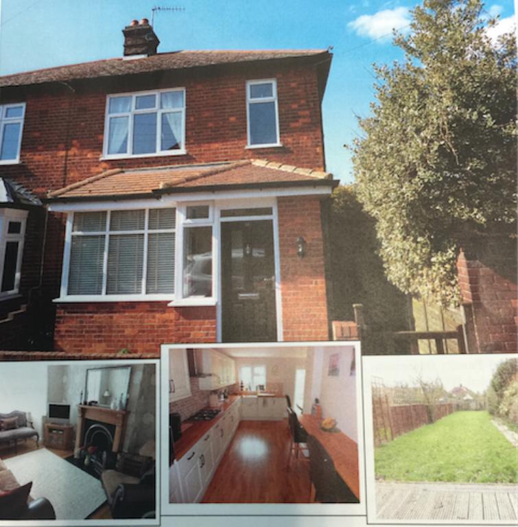 3 Bedroom SemiDetached House Sold in Dunstable, LU5