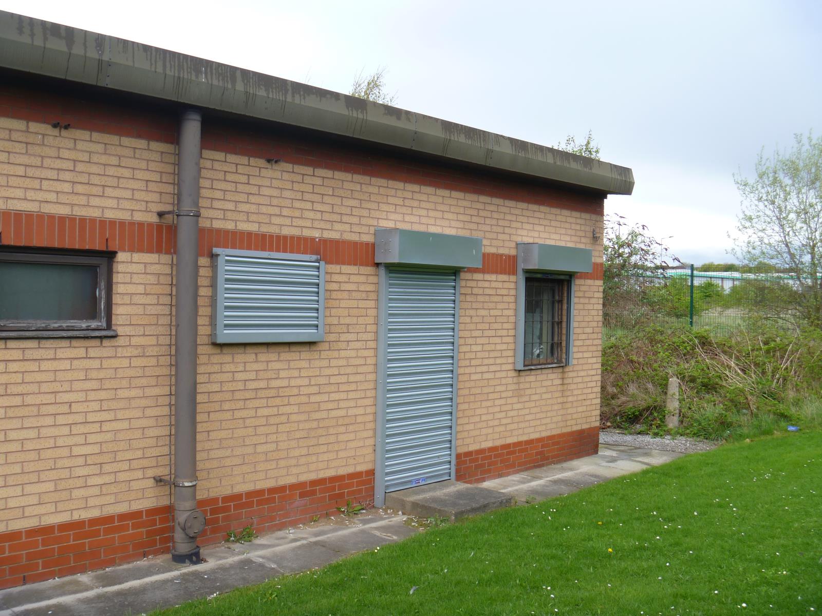 Retail Property (High Street) Let in Rotherham, S62