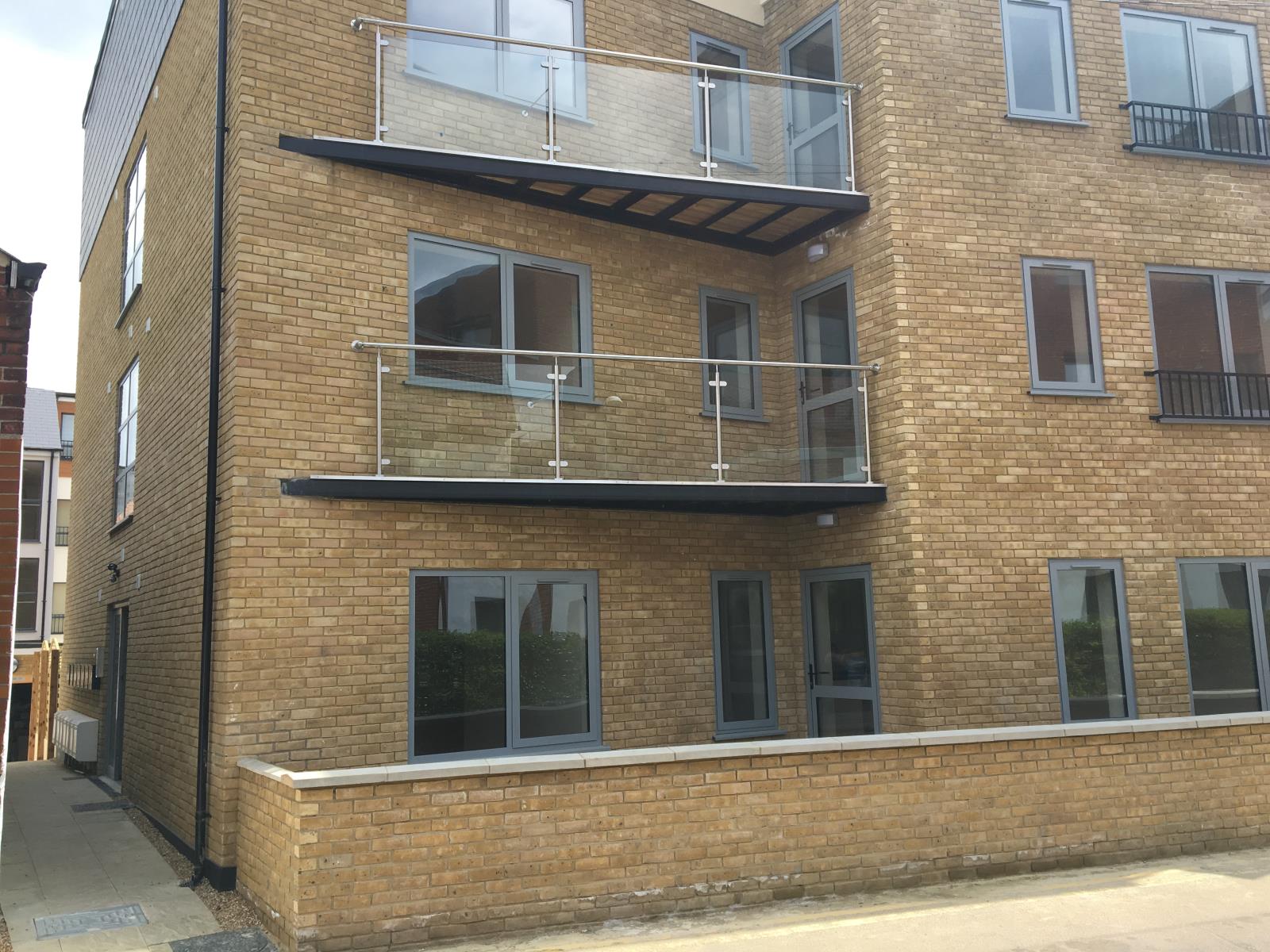 2 Bedroom Ground Floor Flat Let in Watford, WD17