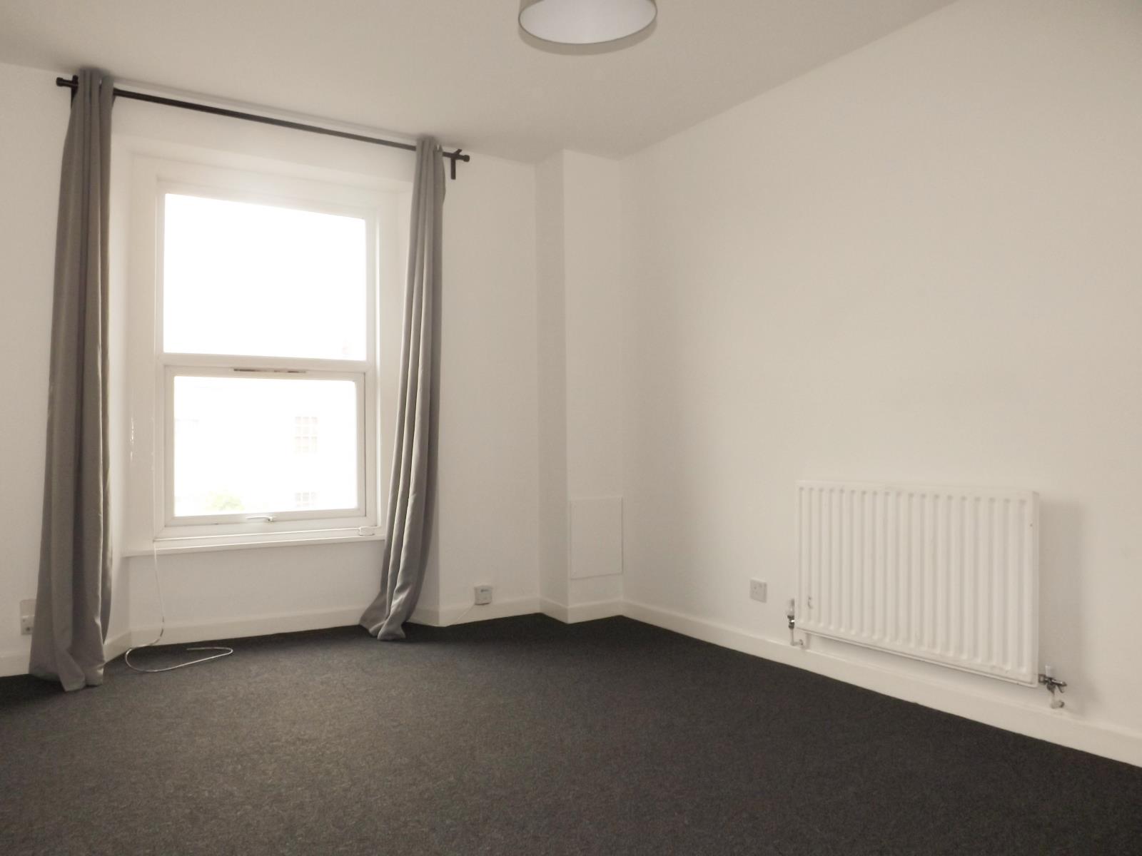 2 Bedroom Flat Let in Bristol, BS2
