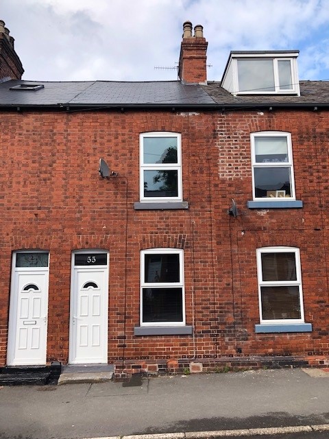 3 Bedroom Terraced House Let In Sheffield S8 0994