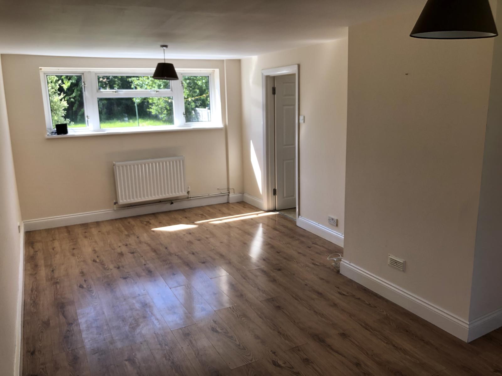 3 Bedroom End Terraced House Let in Milton Keynes, MK3