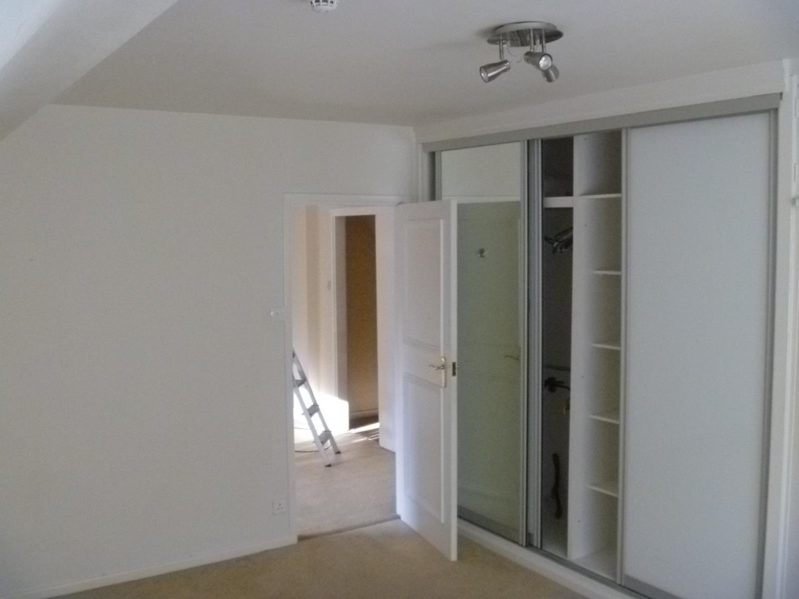 4 Bedroom Detached House Let in Rotherham, S66