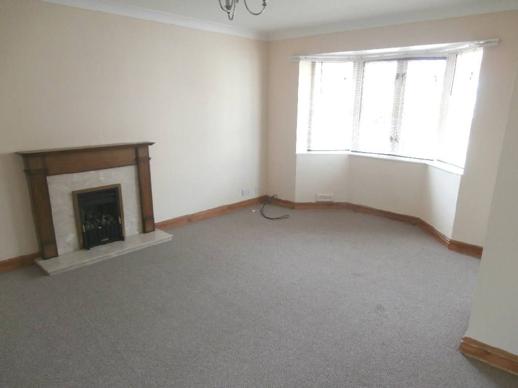 3 Bedroom SemiDetached House Let in Hull, HU12