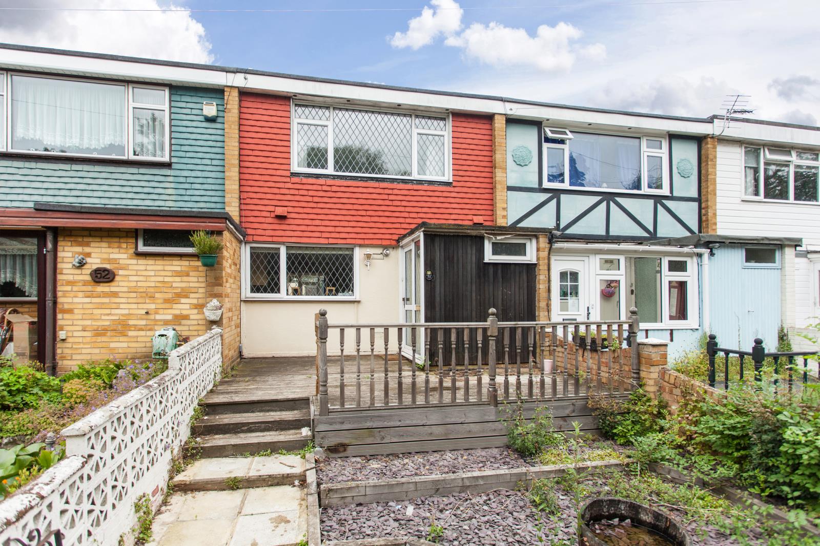 3 Bedroom Terraced House Sold in Basildon, SS16