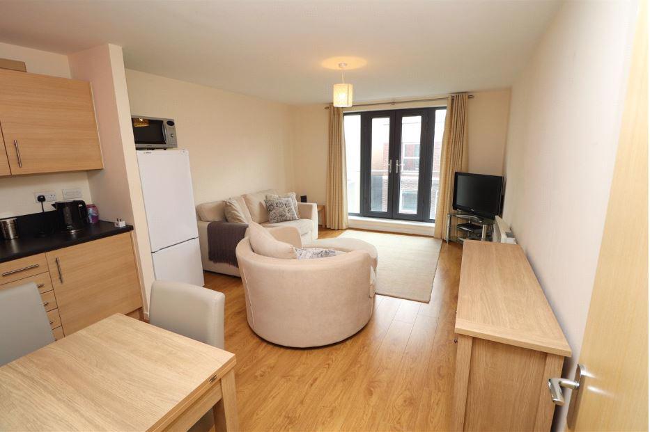 1 Bedroom Apartment Let in Beckenham, BR3