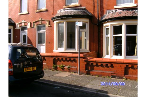 3 Bedroom Terraced House Let In Blackpool Fy1