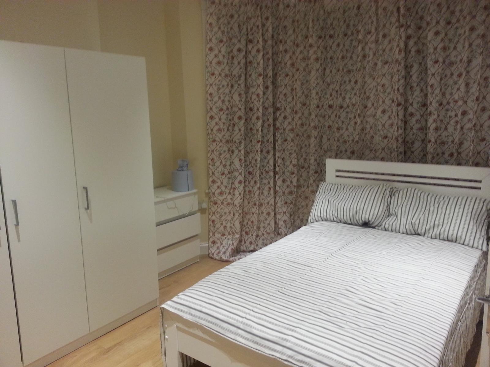 2 Bedroom House Share Rent A Room Let In Croydon Cr0