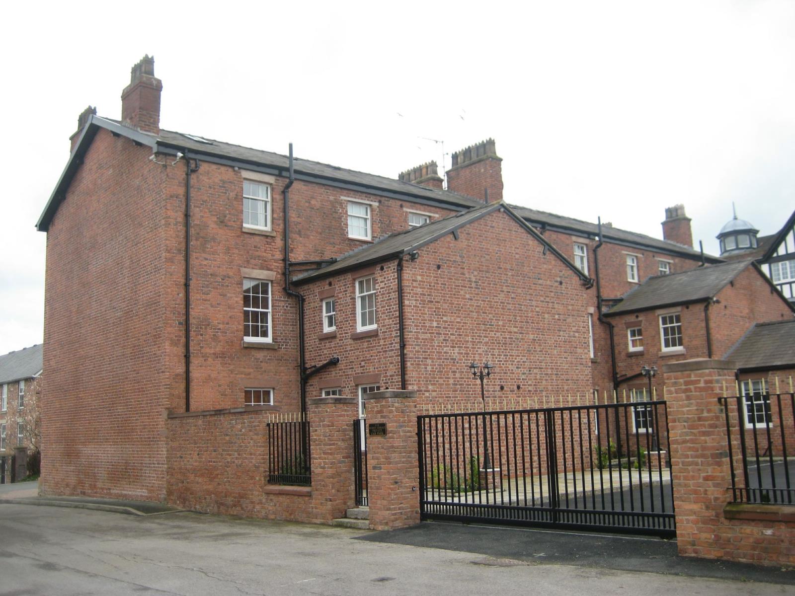 1 Bedroom Ground Floor Flat Let in Ellesmere Port, CH65