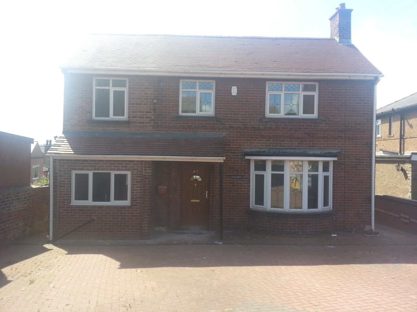 4 Bedroom Detached House Sold in Heckmondwike, WF16