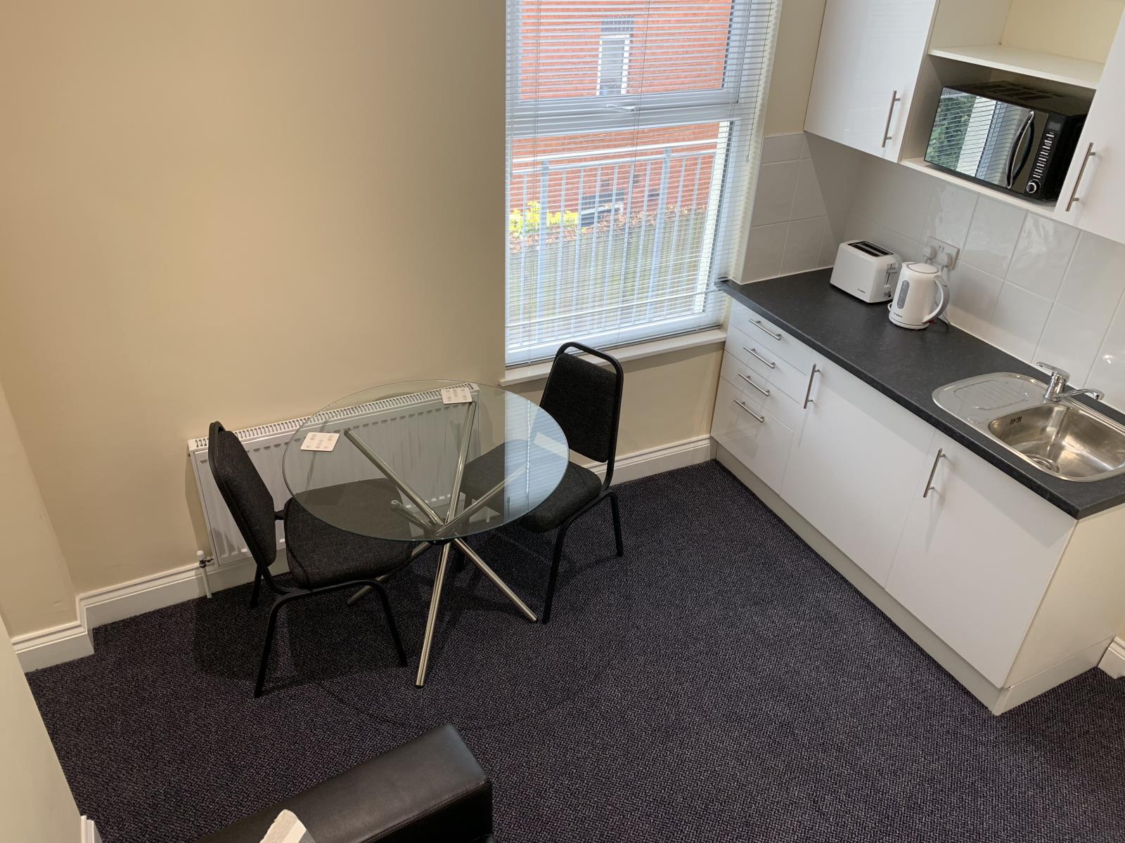 1 Bedroom Flat Let in Sutton Coldfield, B72