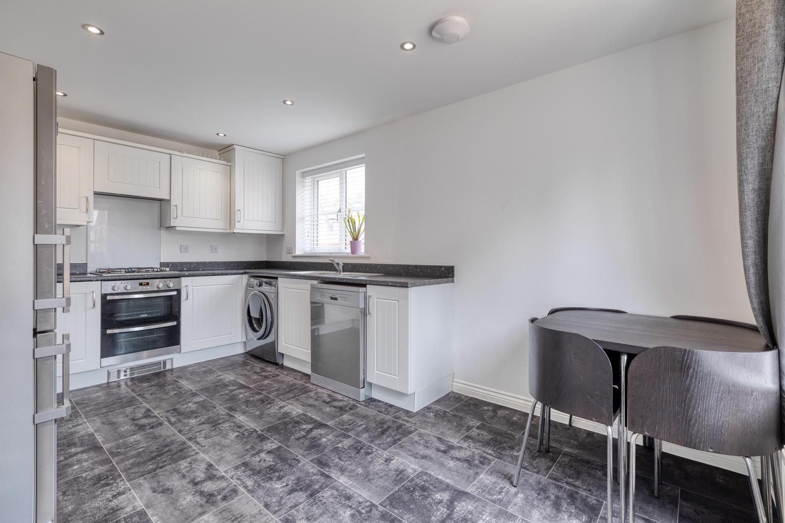 3 Bedroom SemiDetached House Let in Biggleswade, SG18