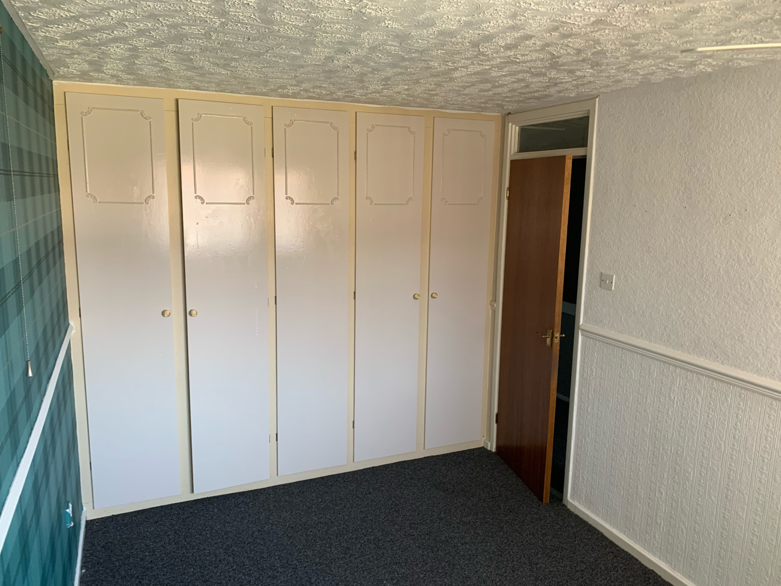 3 Bedroom Terraced House Let in Walsall, WS3