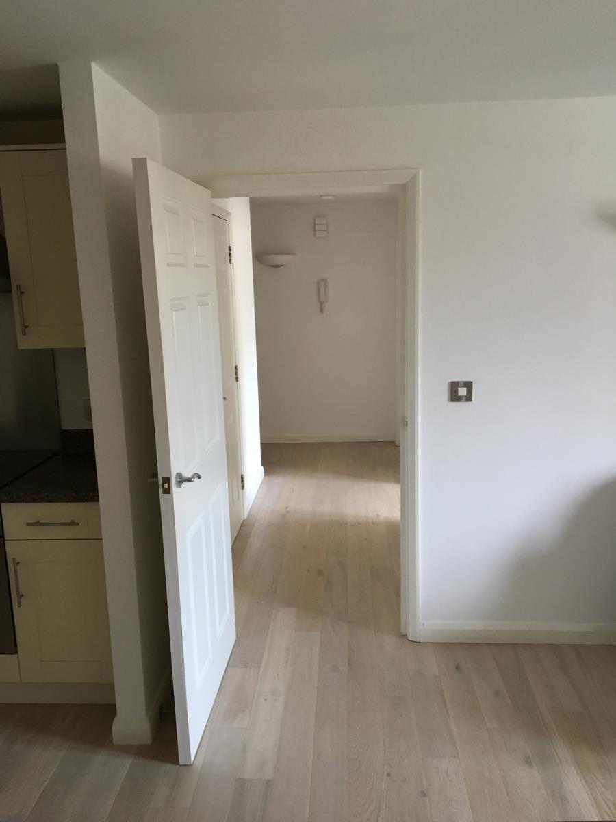 2 Bedroom Flat Let in Farnborough, GU14