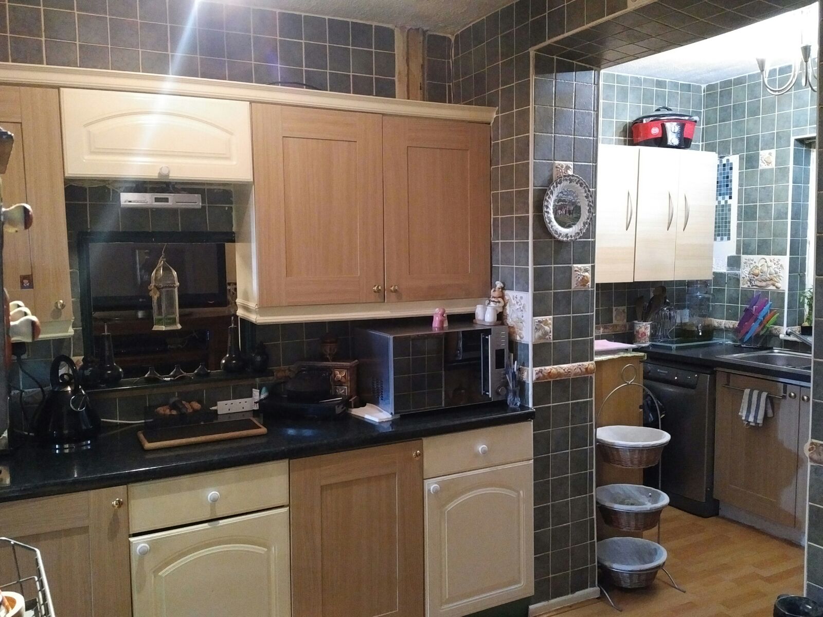 3 Bedroom SemiDetached House Sold in Manchester, M25