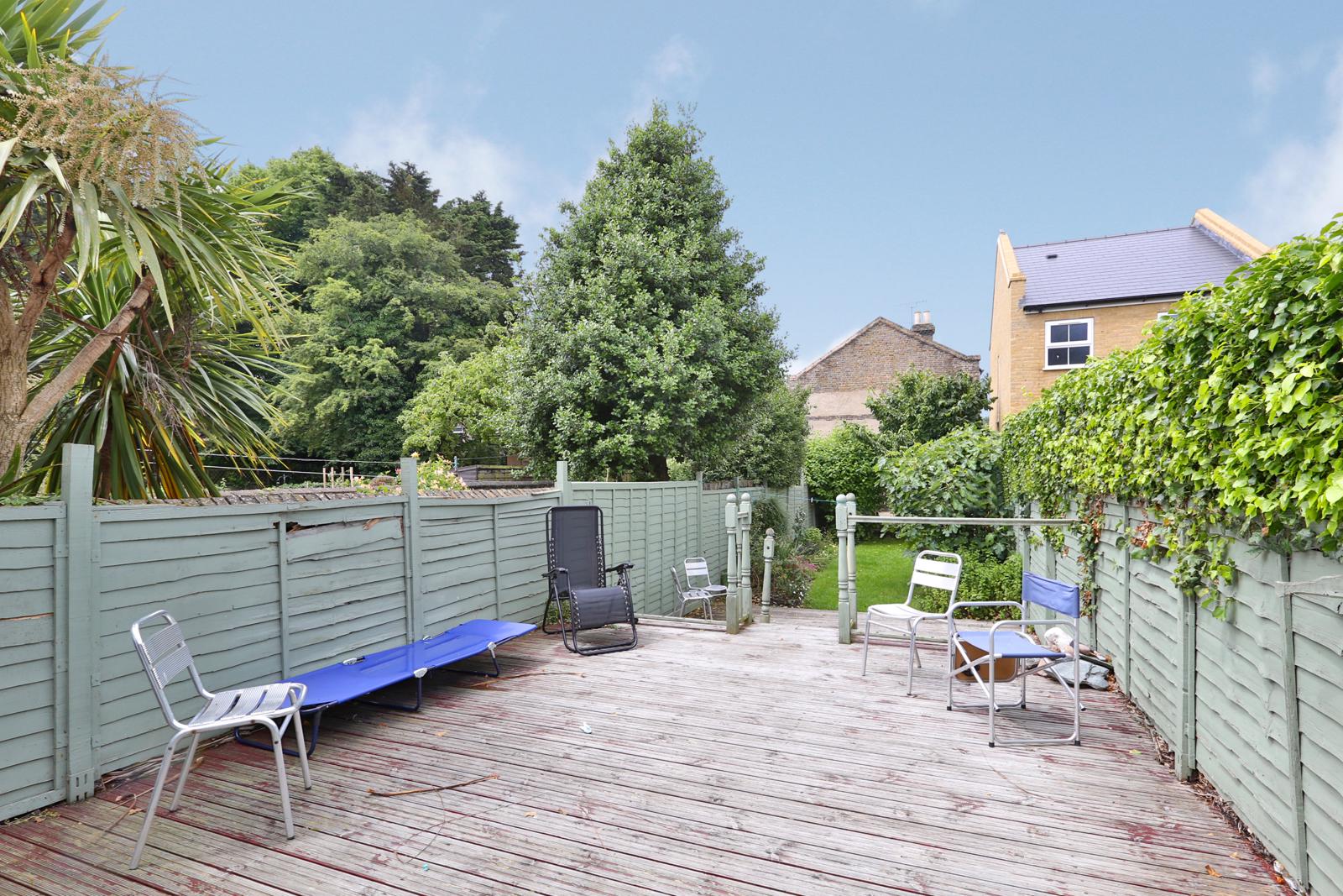 4 Bedroom Terraced House Sold in Ramsgate, CT11