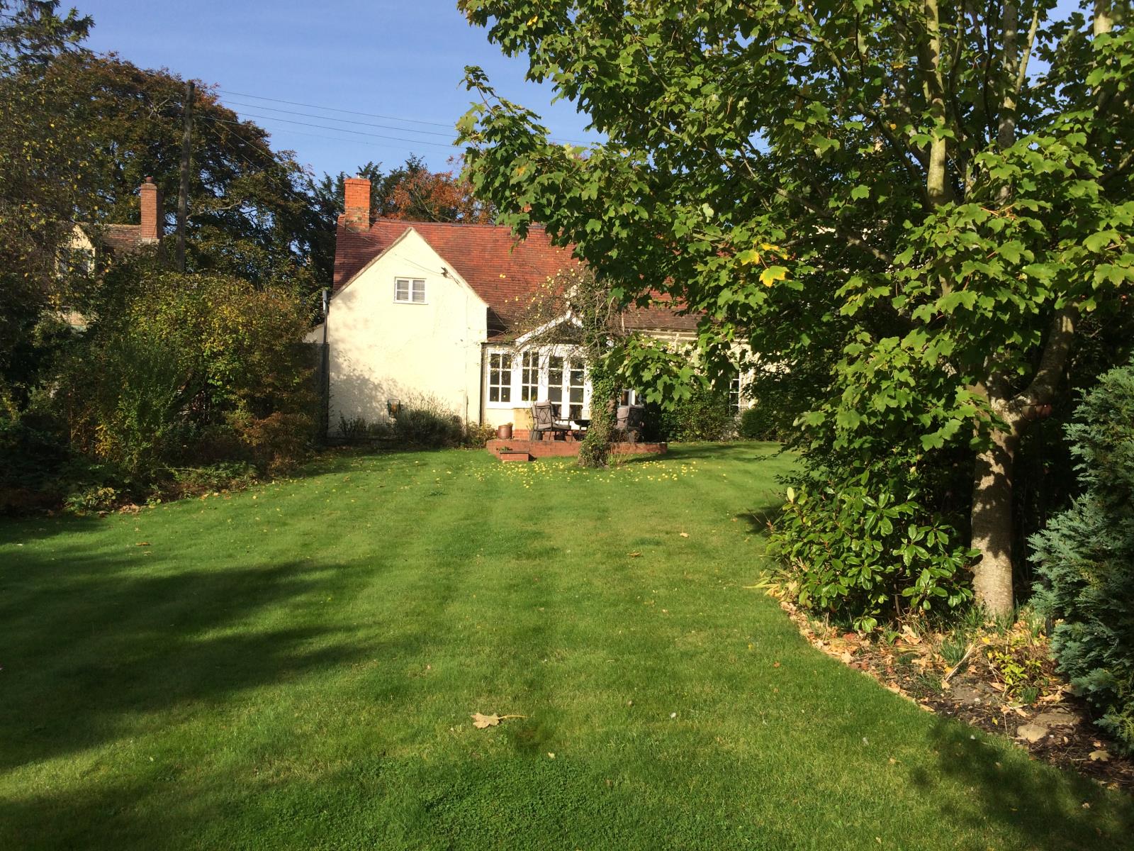 3 Bedroom Detached House Let in StratforduponAvon, CV37