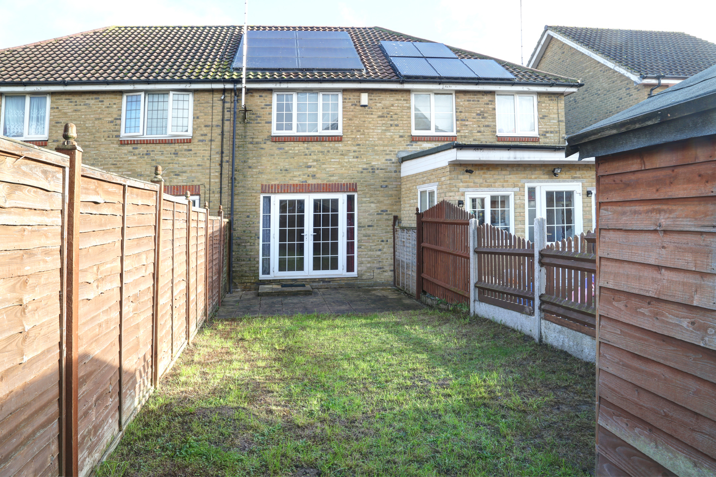 2 Bedroom Terraced House Let in Erith, DA8