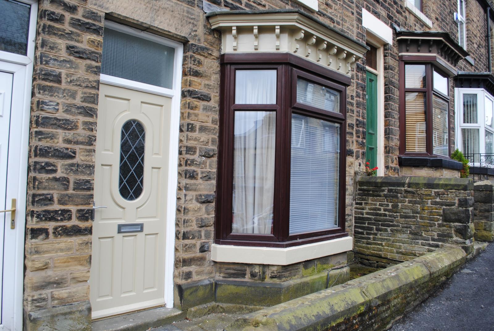 3 Bedroom Terraced House Let in Sheffield, S6