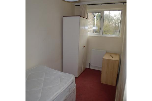 1 Bedroom House Share Rent A Room Let In Peterborough Pe3