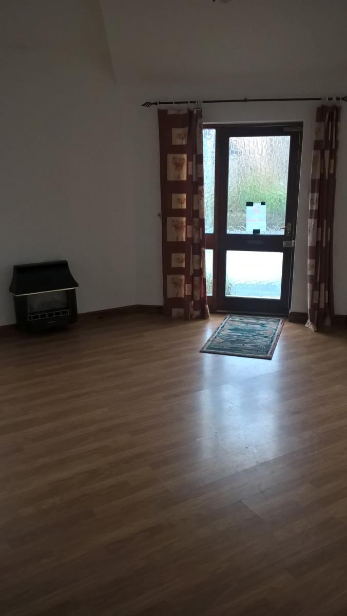 2 Bedroom Terrace Bungalow Let in Kendal, LA9