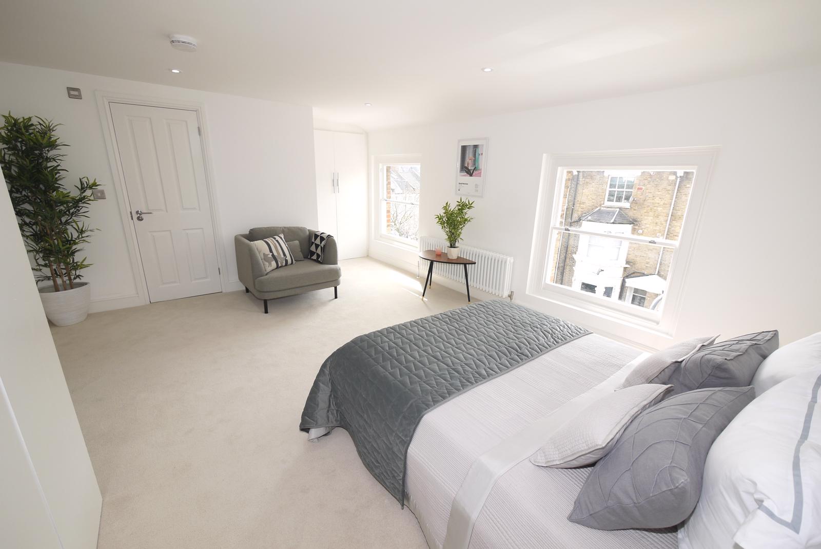 4 Bedroom Apartment Sold in London, NW6