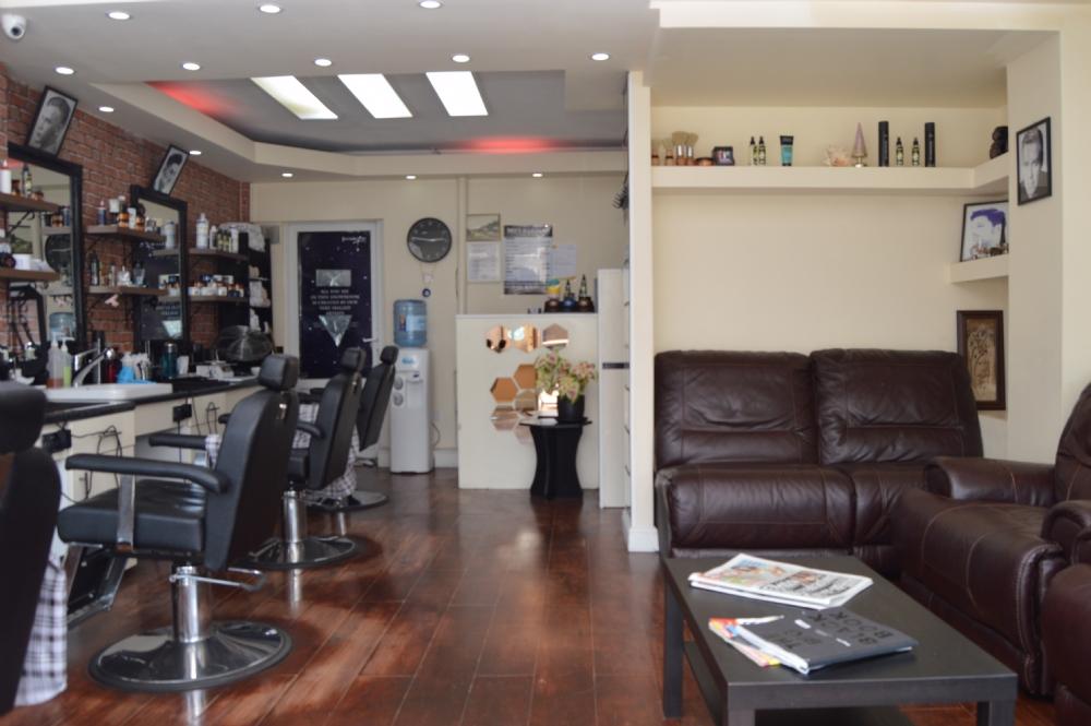 Hairdresser / Barber Shop Sold in Hornchurch, RM11
