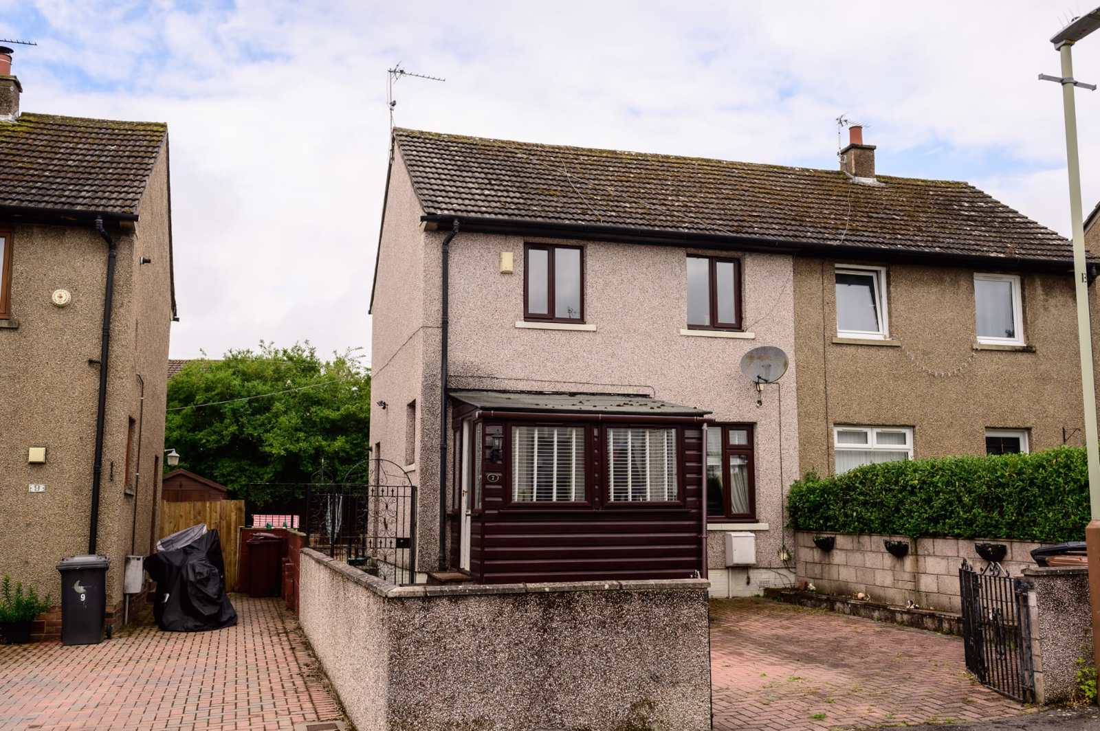 3 Bedroom Semi Detached House Sold In Dundee Dd3