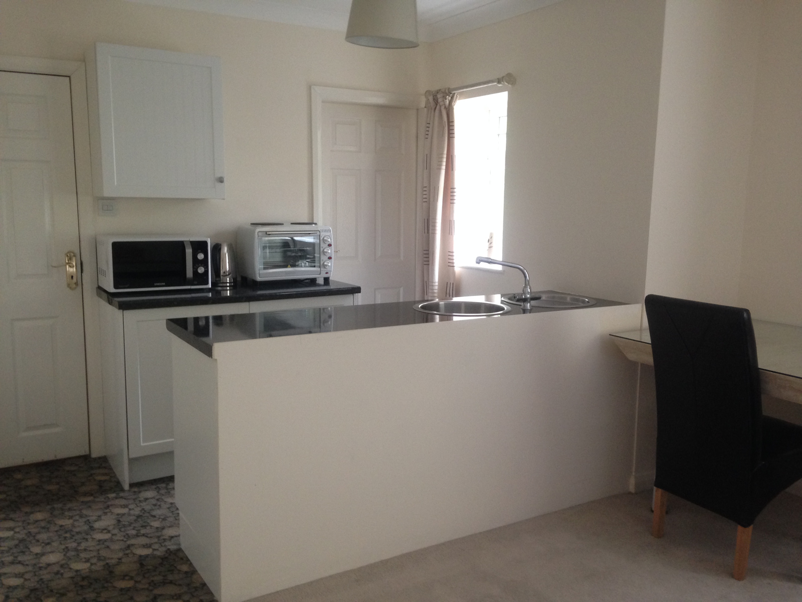 1 Bedroom Studio Let in Sutton Coldfield, B74